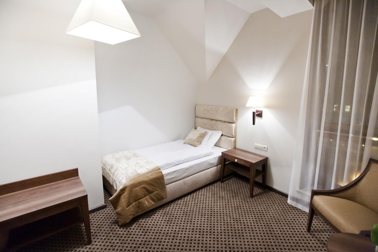 Hotel Silvia Gold Gliwice Exterior photo